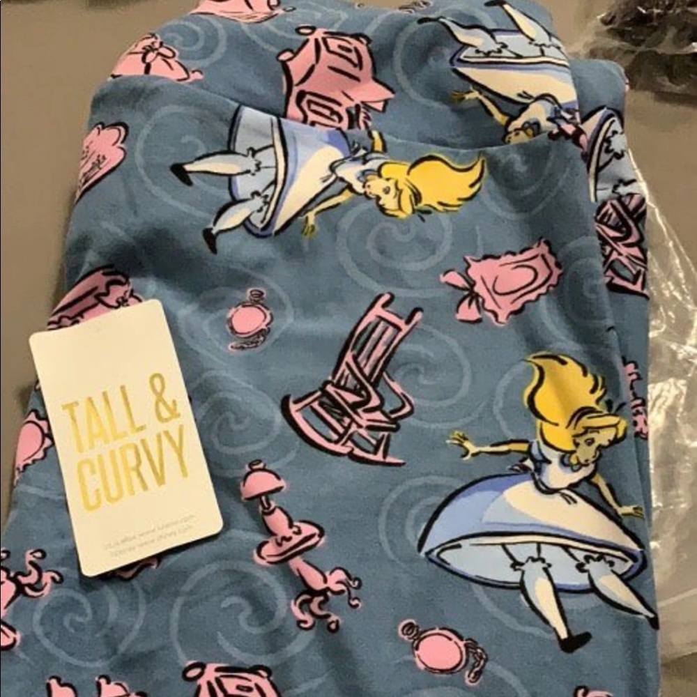 Alice in Wonderland Lularoe leggings
